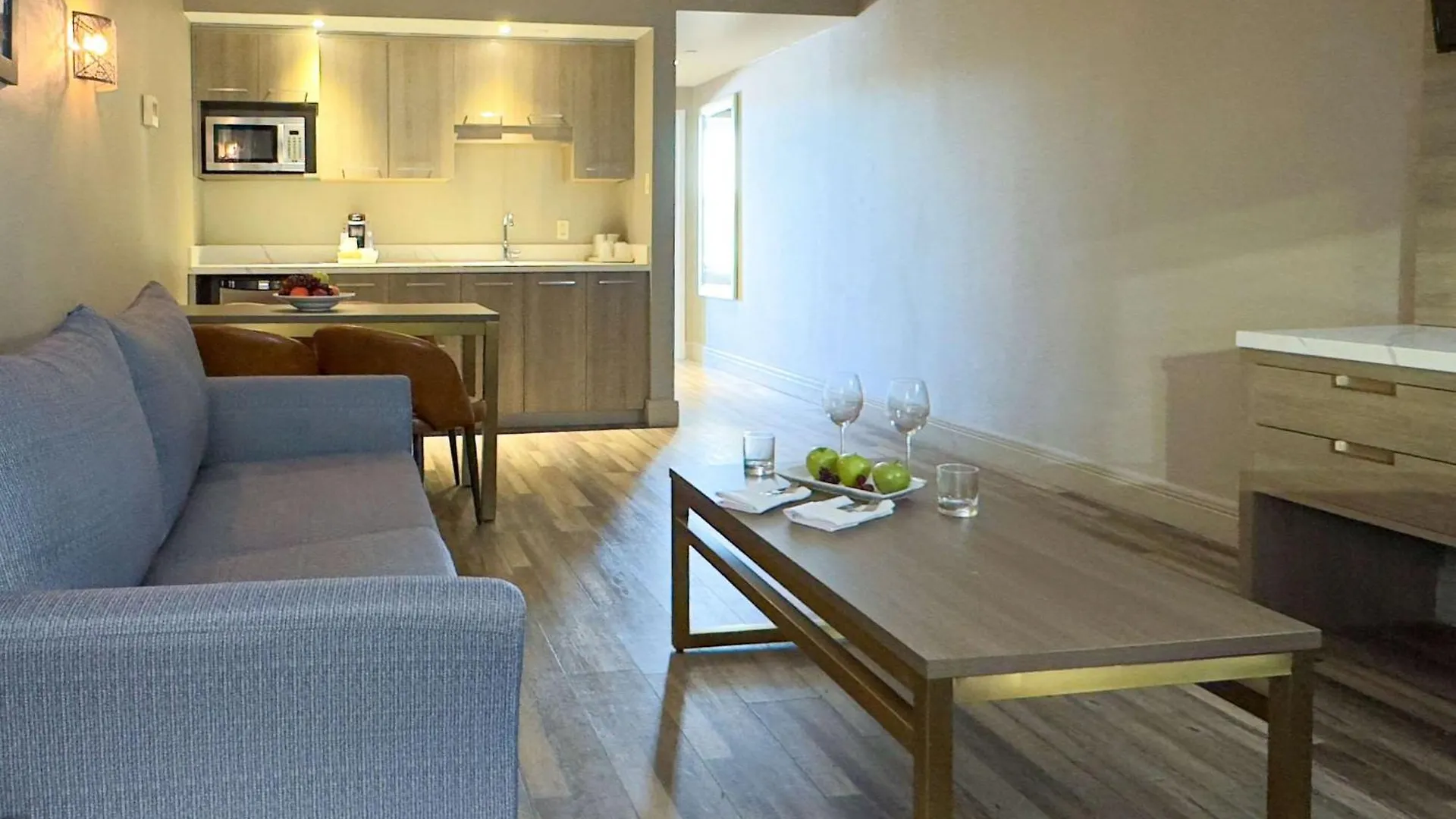 Radisson Hotel Montreal Airport