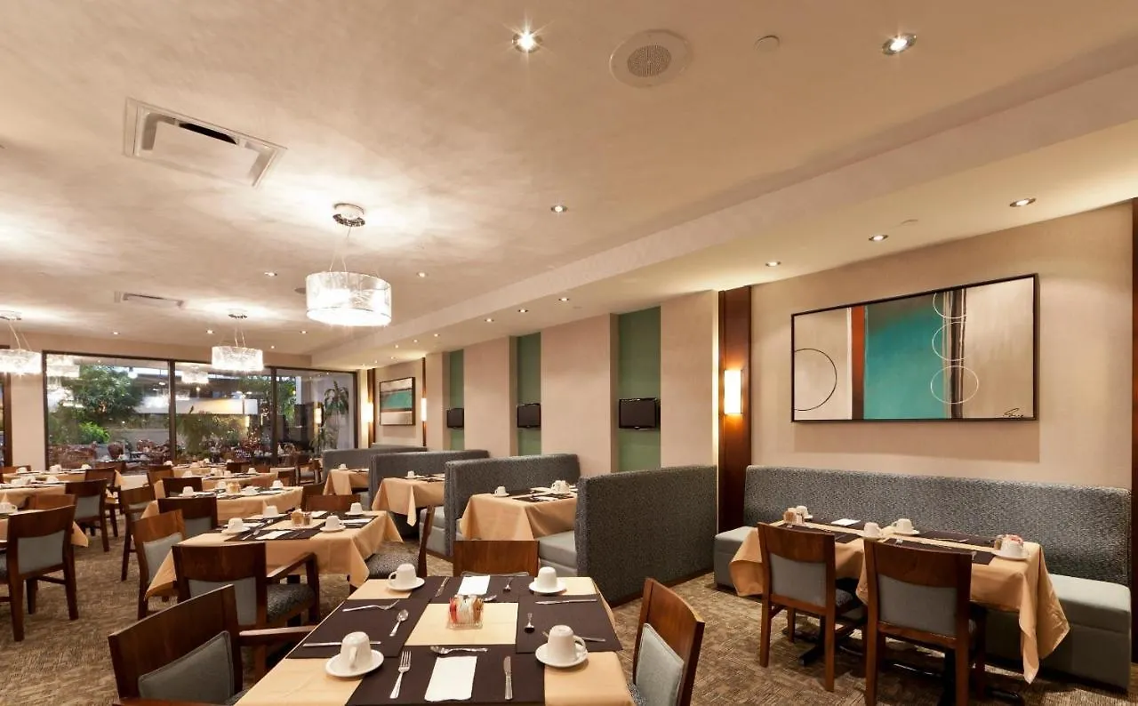Radisson Hotel Montreal Airport