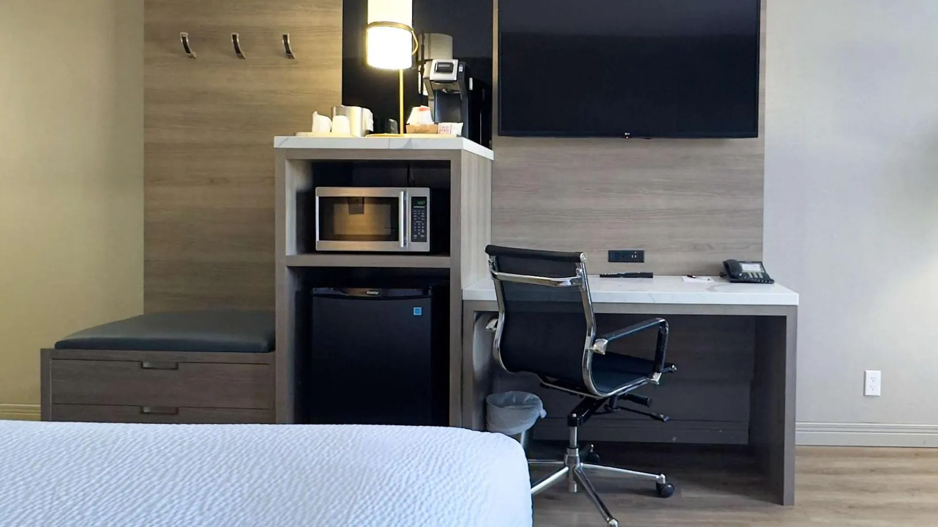 Radisson Hotel Montreal Airport