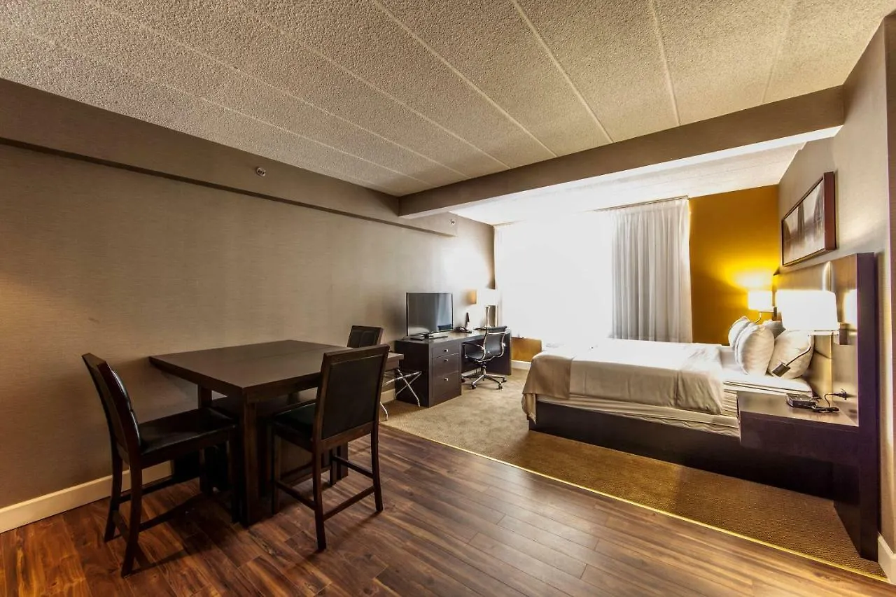 Radisson Hotel Montreal Airport