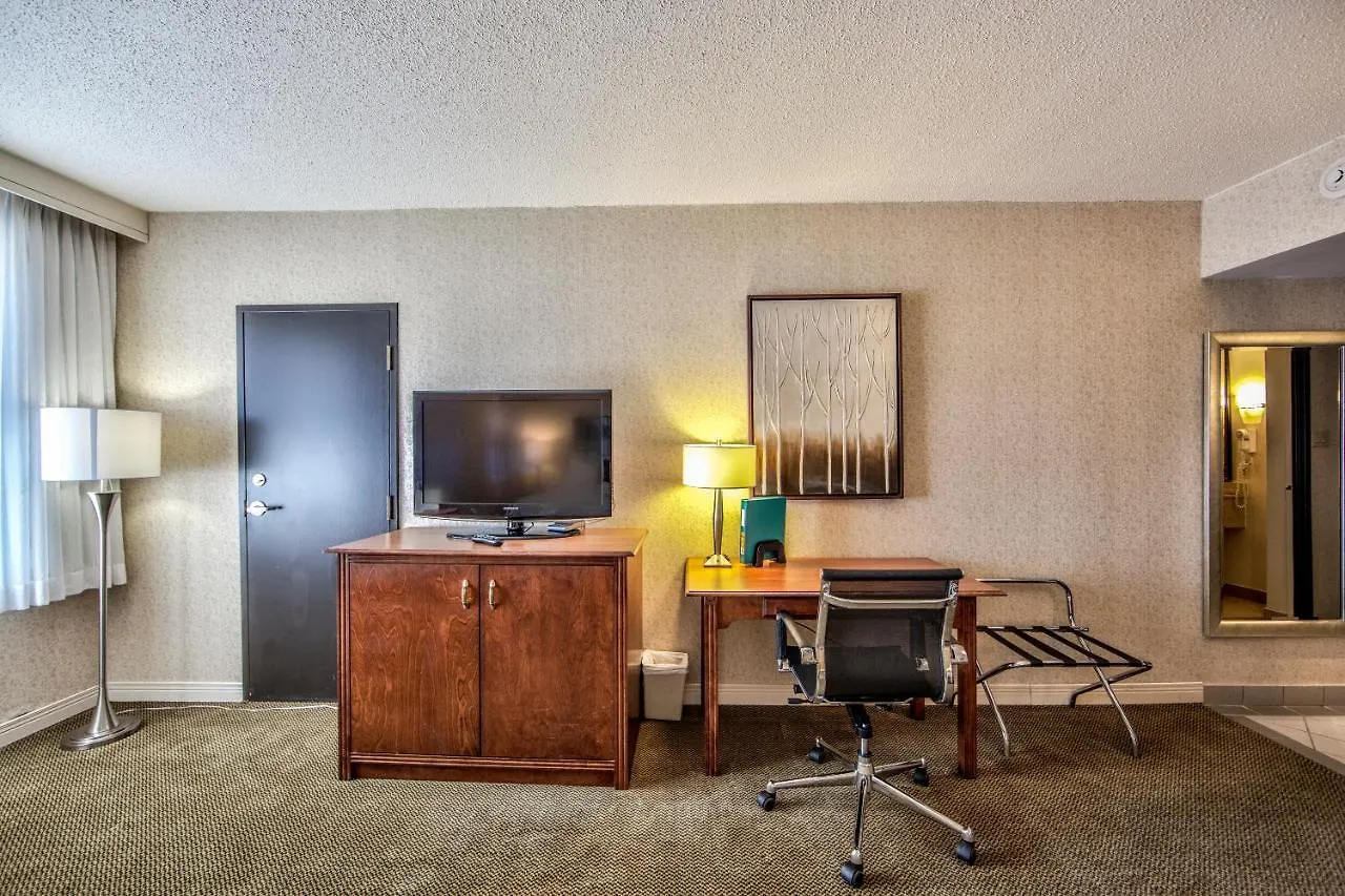 Radisson Hotel Montreal Airport