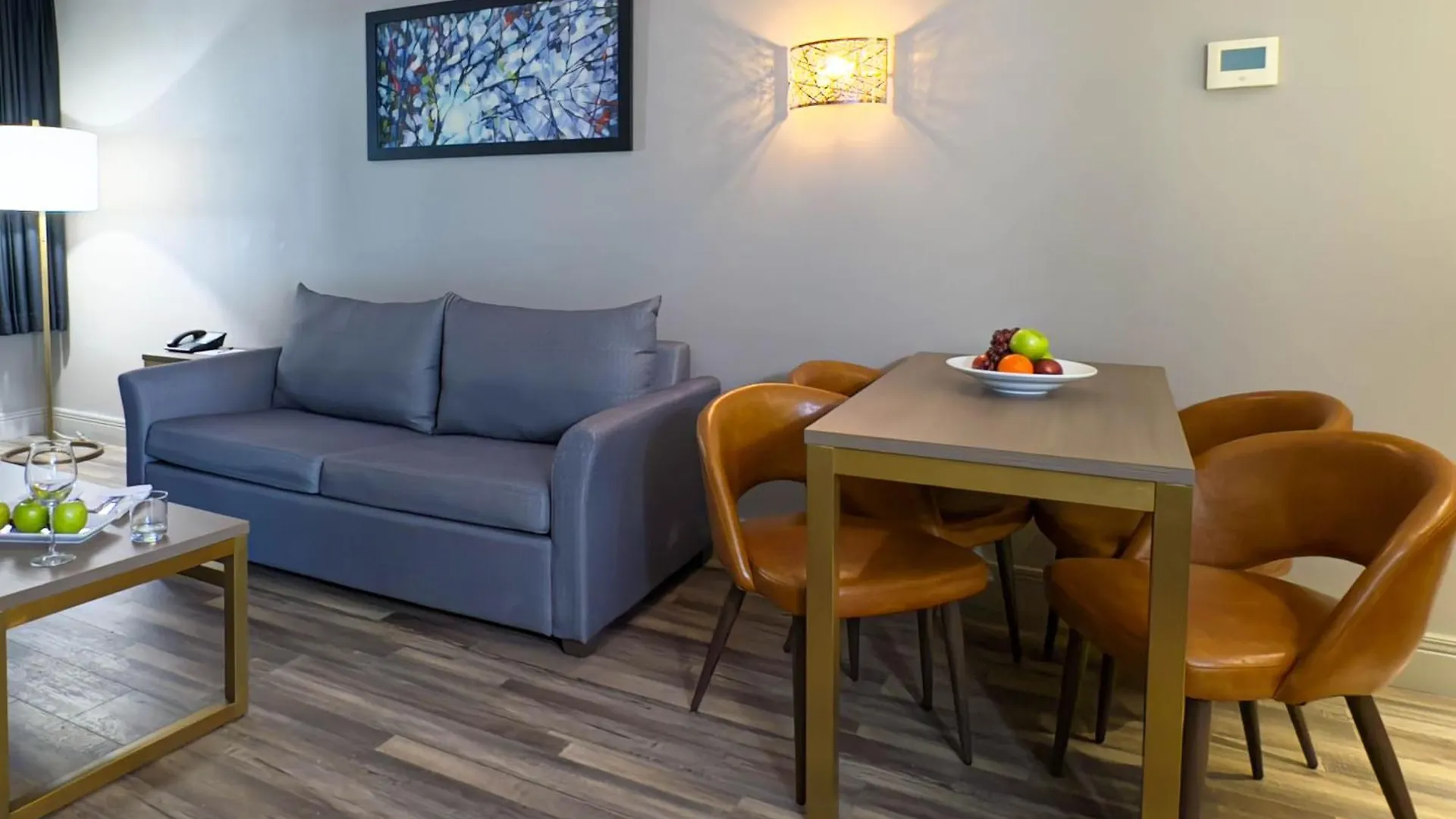 ***  Radisson Hotel Montreal Airport Canada