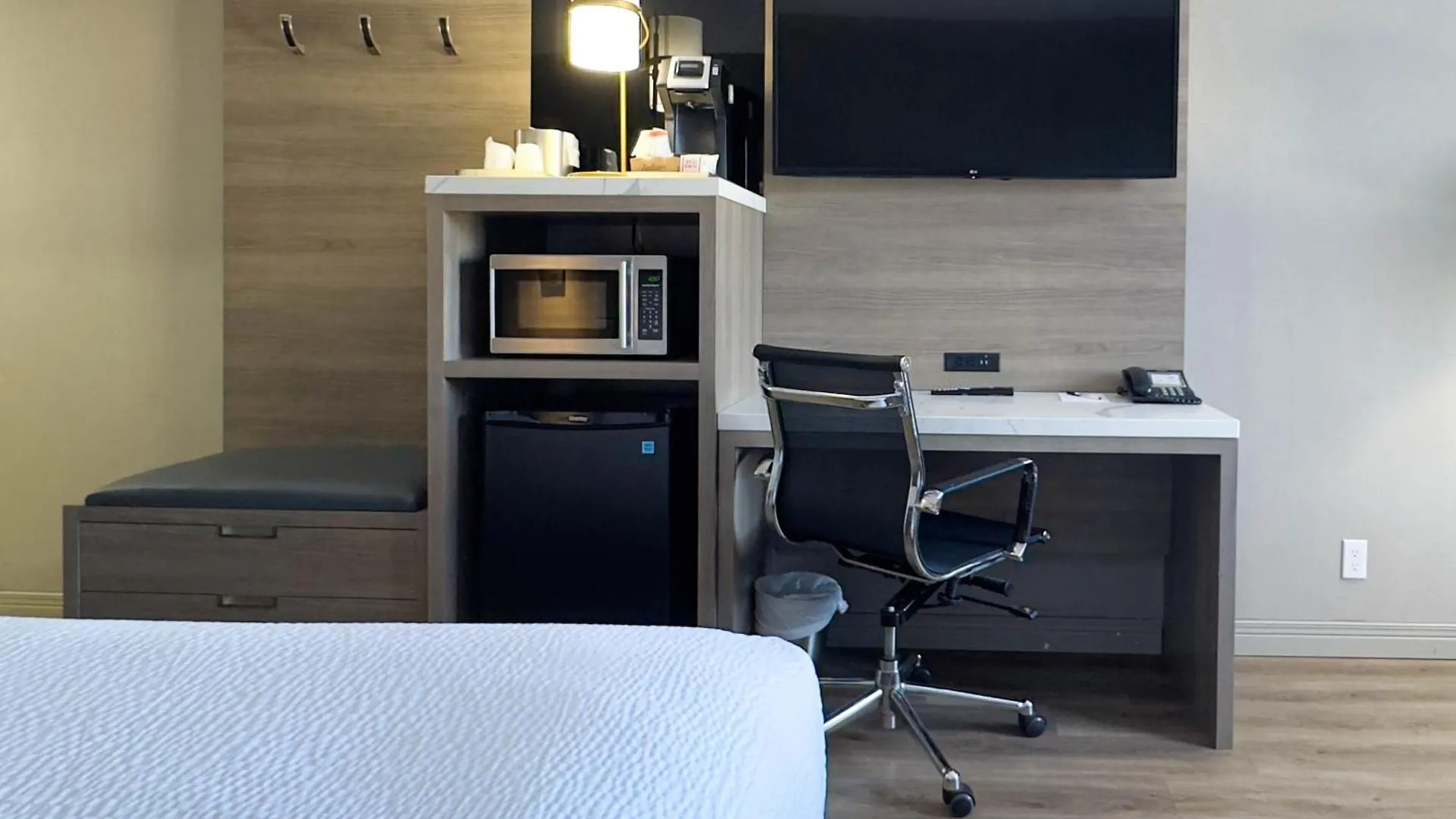 Radisson Hotel Montreal Airport